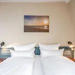 Plaza Premium Sylt 4* 베닝슈테트