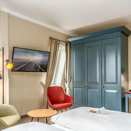 Plaza Premium Sylt Hotell 4*