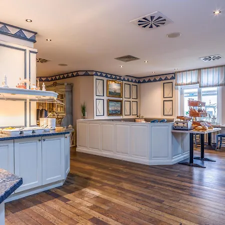Отель Plaza Premium Sylt 4*