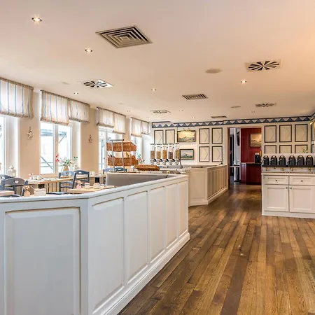 Plaza Premium Sylt 4* Веннингштедт