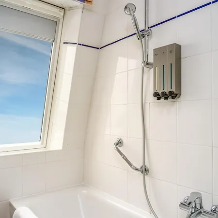 Hotel Plaza Premium Sylt 4*