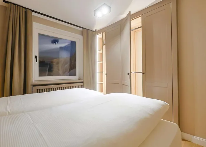 Hotel Plaza Premium Sylt 4*