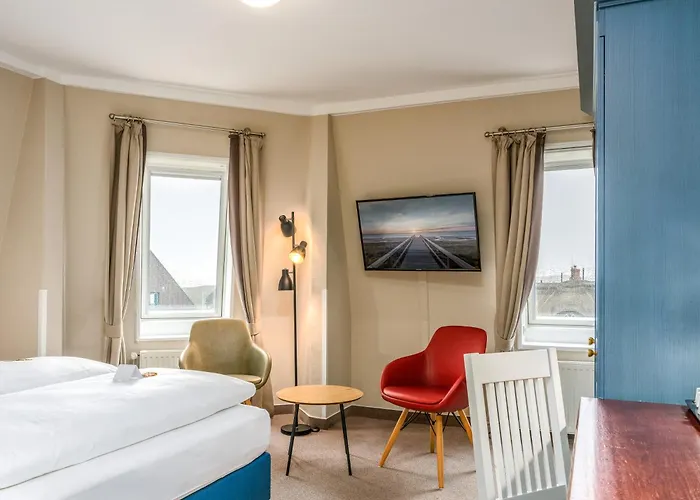 Hotel Plaza Premium Sylt 4*